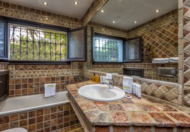 Villa in Marbella - Villa Bella | Villa met zwembad in Marbella Villa in Marbella - Villa Bella | Villa met zwembad in Marbella