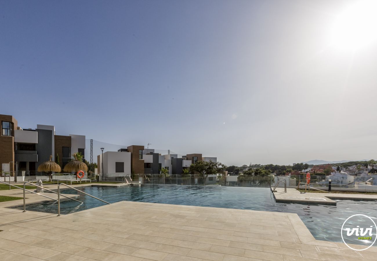 Herenhuis in Marbella - Zoey - Golf | Luxe | Binnen Zwembad