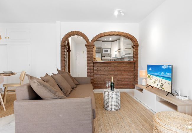 Appartement in Mijas - Robina | Strand | Zwembad | Tuin 