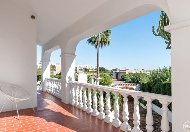 Villa in Estepona - Casa Blanca | Villa met tuin in Estepona Villa in Estepona - Casa Blanca | Villa met tuin in Estepona