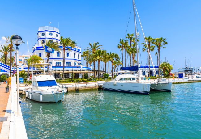 Villa in Estepona - Casa Blanca | Villa met tuin in Estepona Villa in Estepona - Casa Blanca | Villa met tuin in Estepona