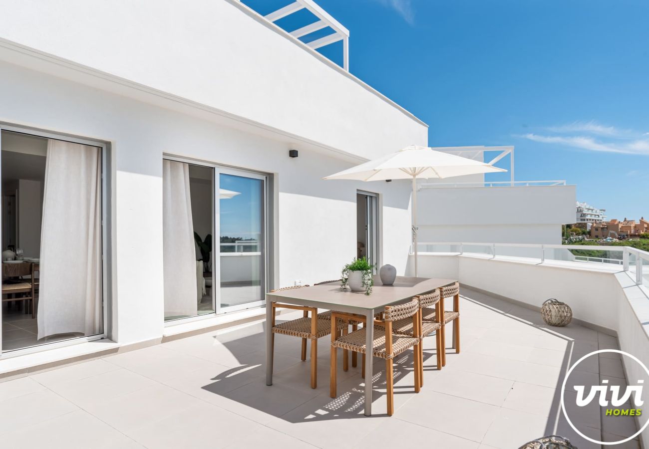 Appartement in Estepona - Penthouse Feliz | met zwembad in Estepona
