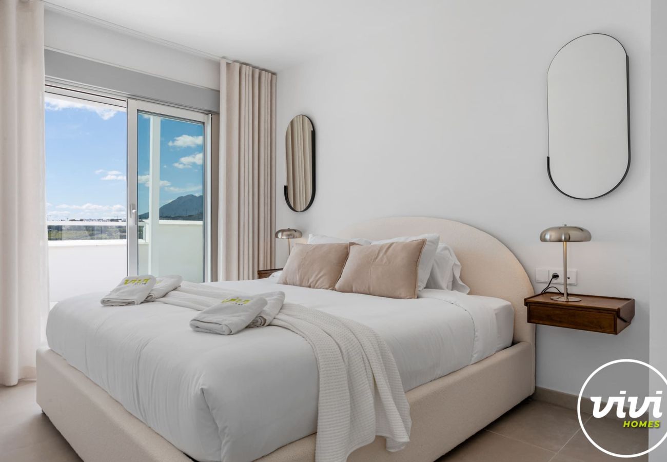 Appartement in Estepona - Penthouse Feliz | met zwembad in Estepona