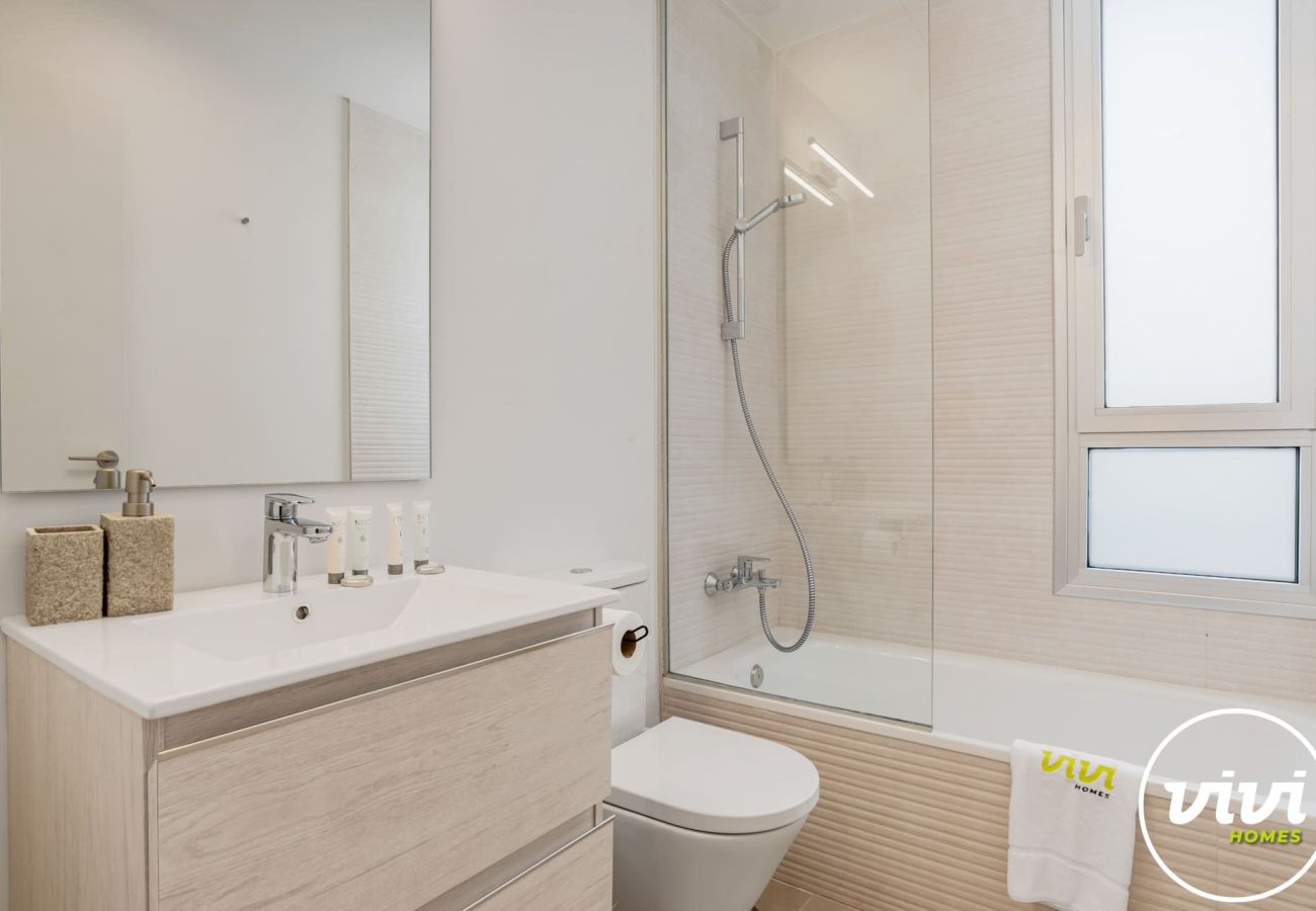 Appartement in Estepona - Penthouse Feliz | met zwembad in Estepona