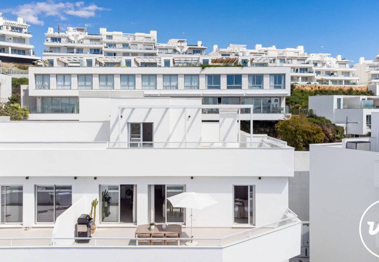 Appartement in Estepona - Penthouse Feliz | met zwembad in Estepona