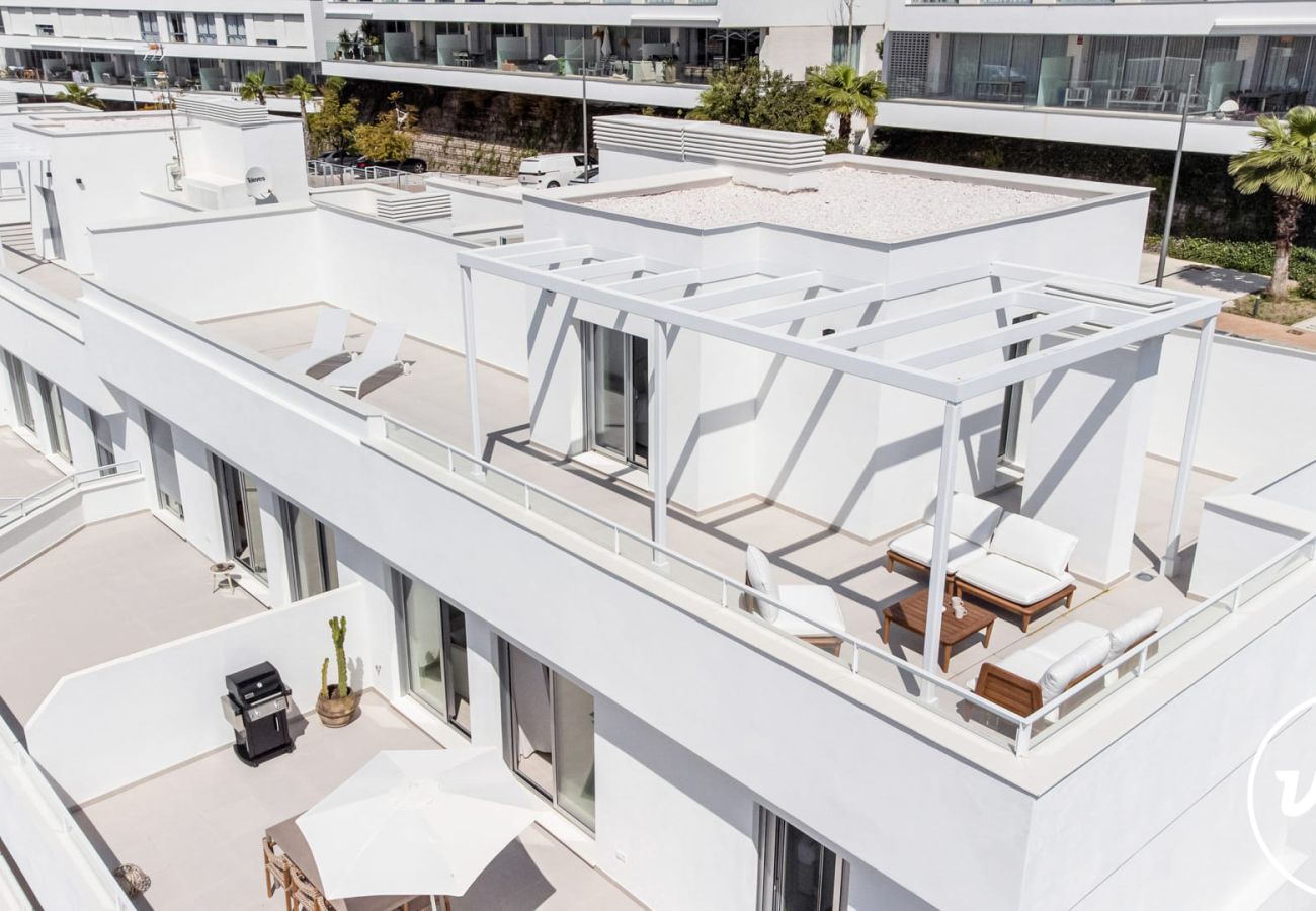 Appartement in Estepona - Penthouse Feliz | met zwembad in Estepona