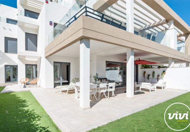  in Estepona - Los Ricos | met zwembad in Estepona