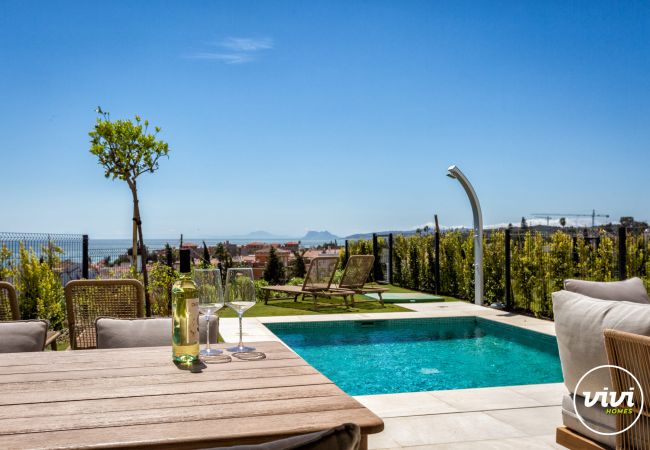 Huis in Estepona - Villa Azure | met zeezicht in Estepona Huis in Estepona - Villa Azure | met zeezicht in Estepona