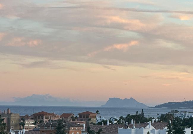 Huis in Estepona - Villa Azure | met zeezicht in Estepona Huis in Estepona - Villa Azure | met zeezicht in Estepona