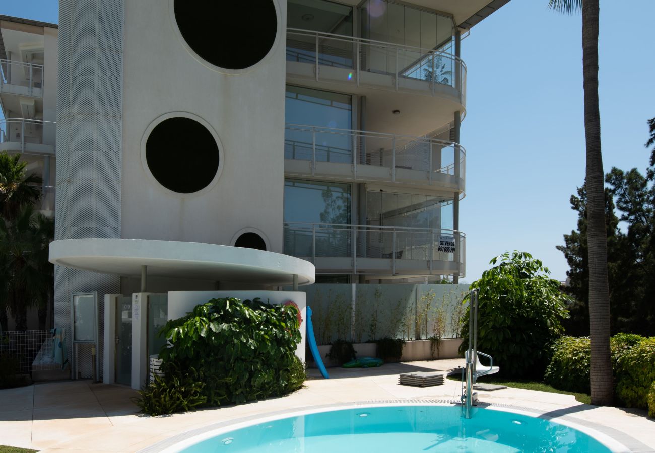 Villa in Fuengirola - Villa Huracan - Privé Zwembad, Zeezicht