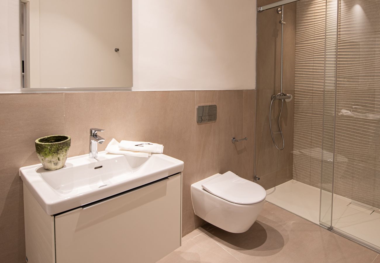 Villa in Fuengirola - Villa Huracan - Privé Zwembad, Zeezicht