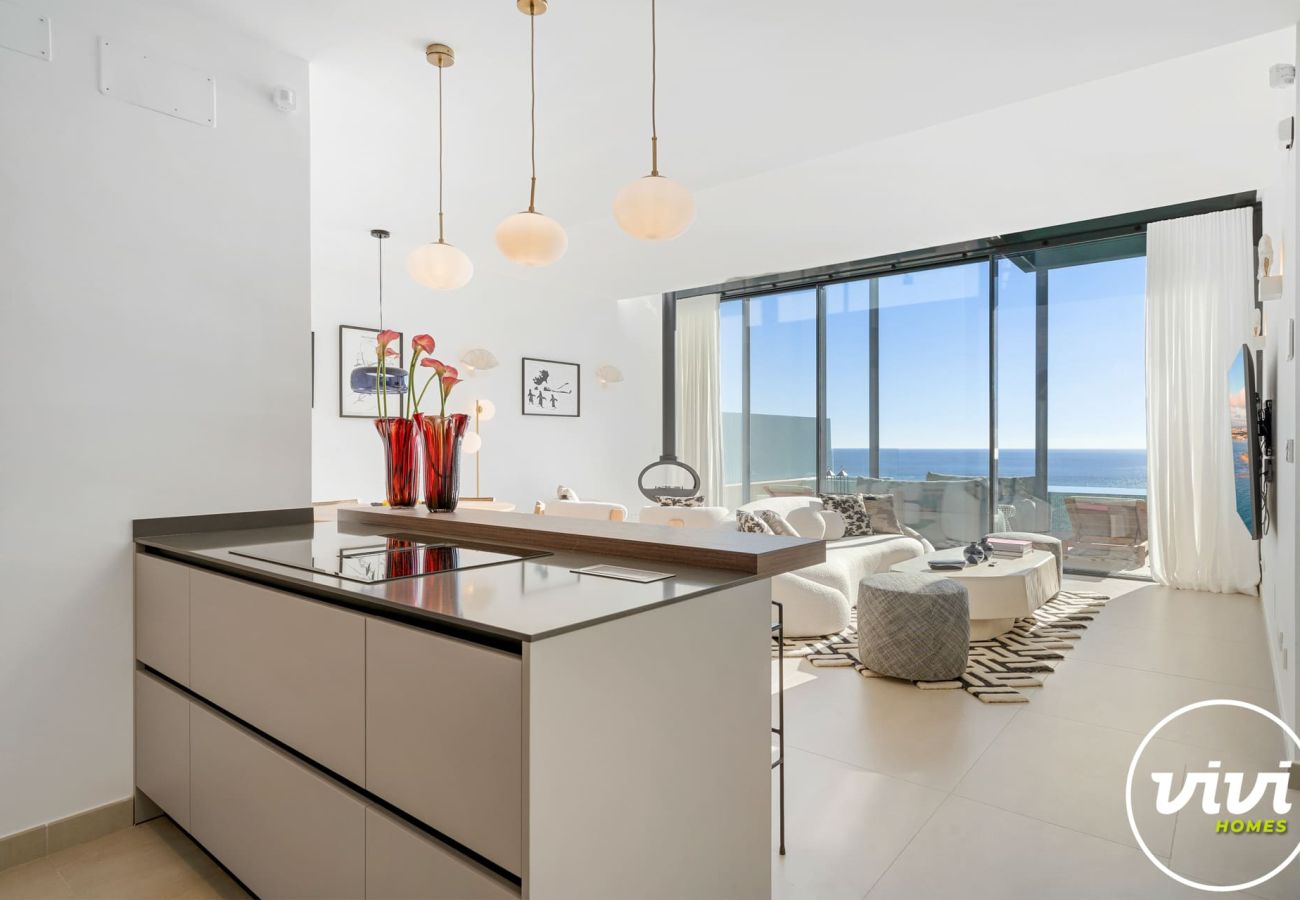 Villa in Fuengirola - Villa Huracan - Privé Zwembad, Zeezicht