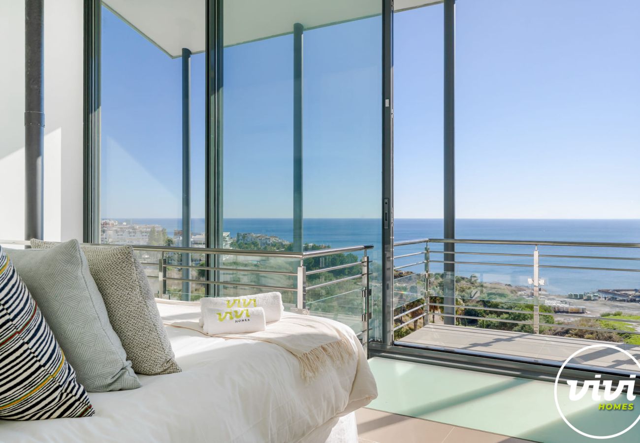 Villa in Fuengirola - Villa Huracan - Privé Zwembad, Zeezicht
