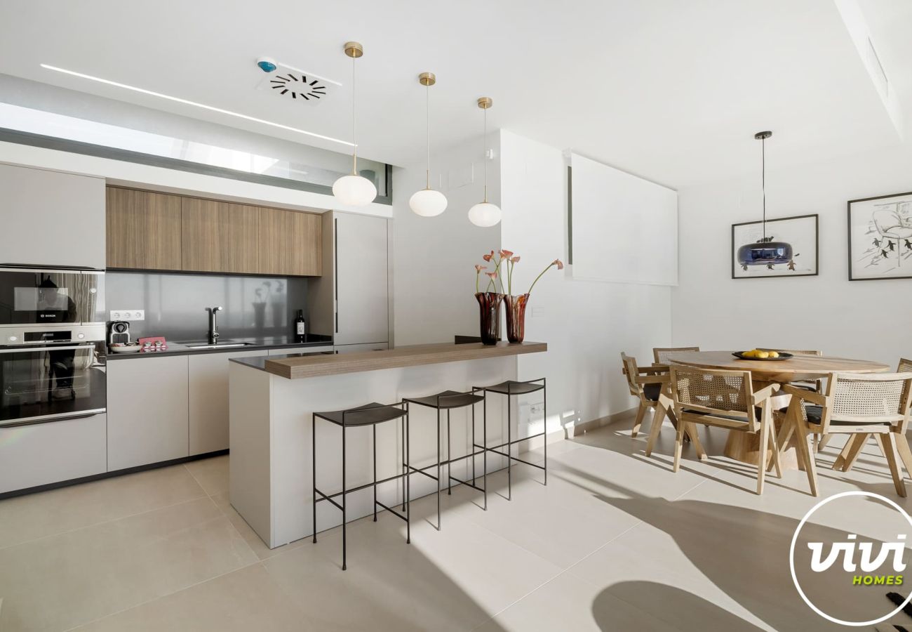 Villa in Fuengirola - Villa Huracan - Privé Zwembad, Zeezicht