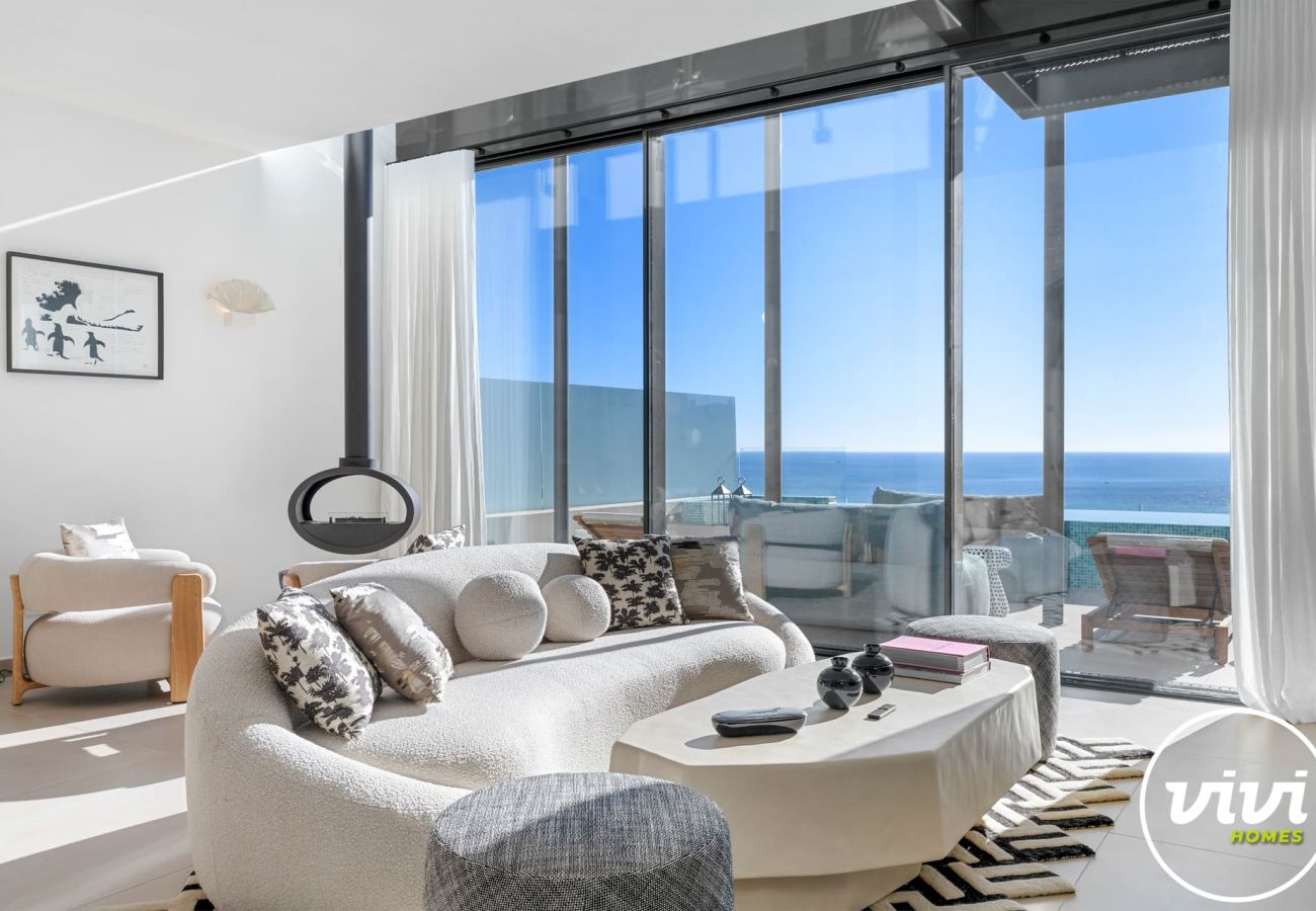 Villa in Fuengirola - Villa Huracan - Privé Zwembad, Zeezicht