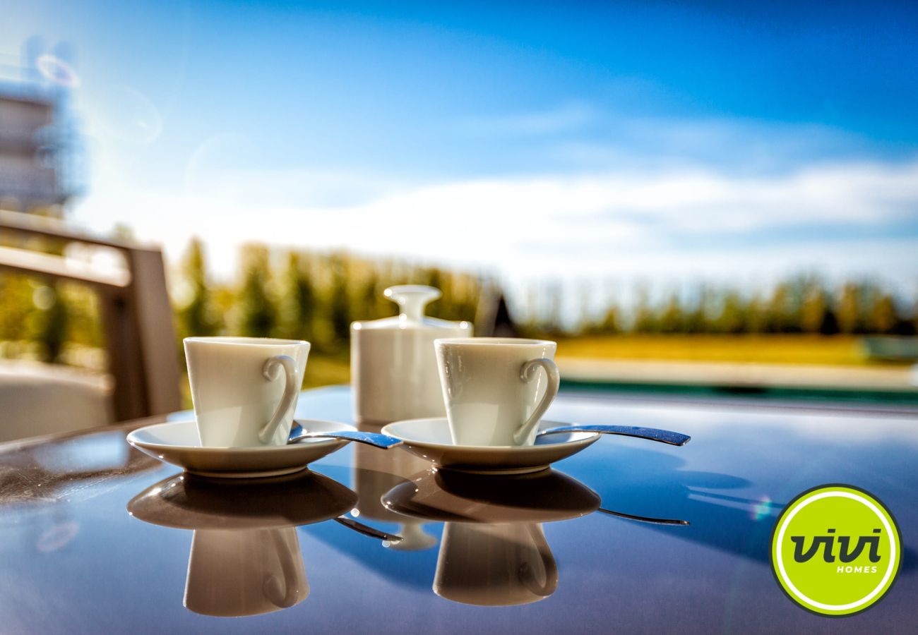 Huis in Estepona - Casa Sol Estepona | met zwembad en tuin