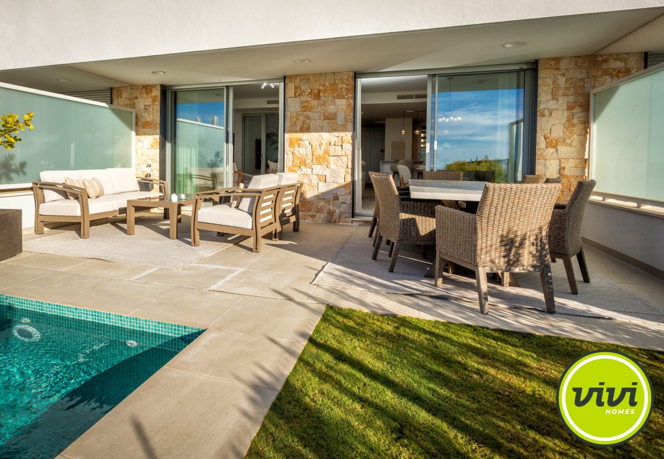 Huis in Estepona - Casa Sol Estepona | met zwembad en tuin