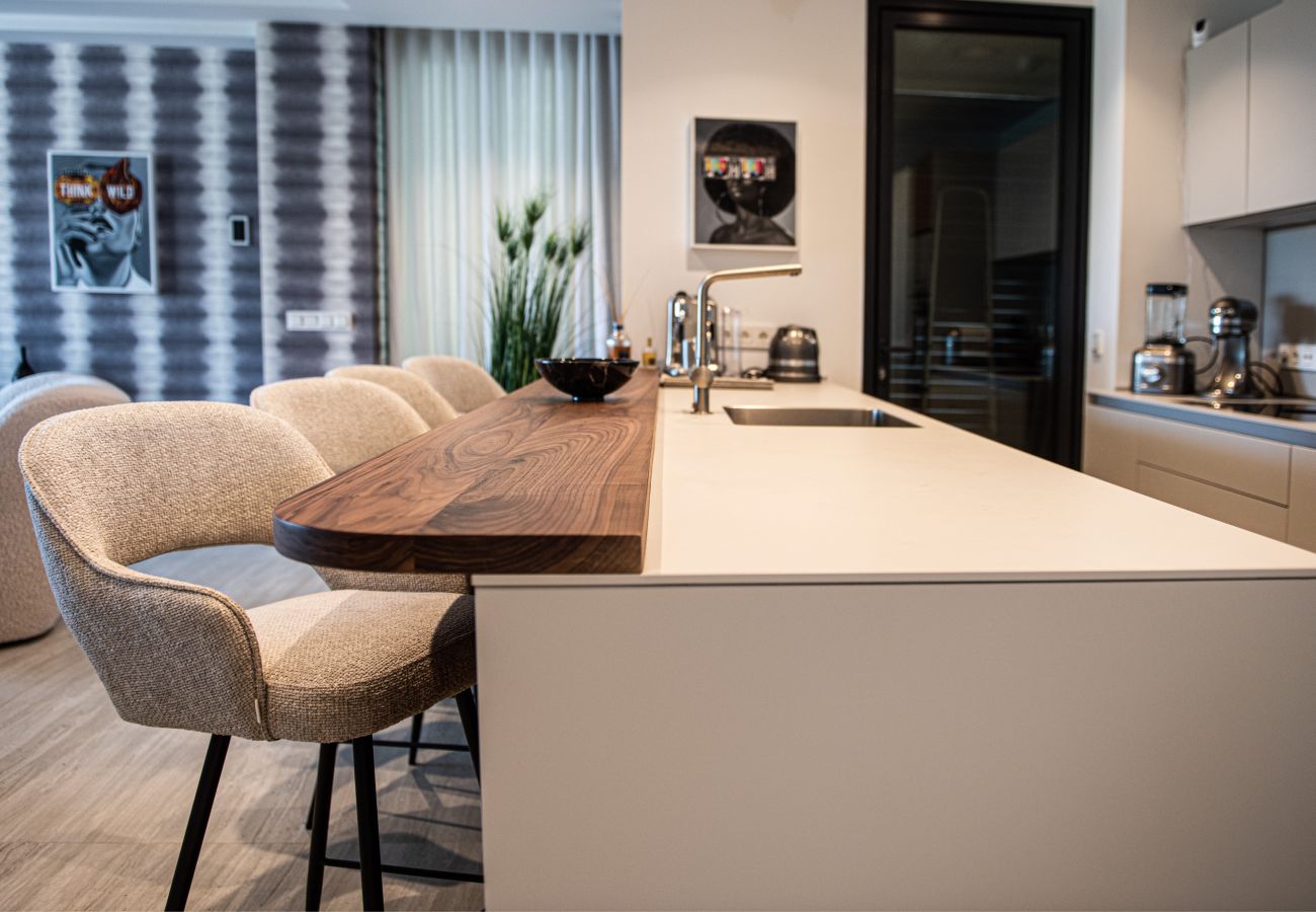 Appartement in Estepona - Ocean Pearl | Zeezicht - Zwembad - Terras