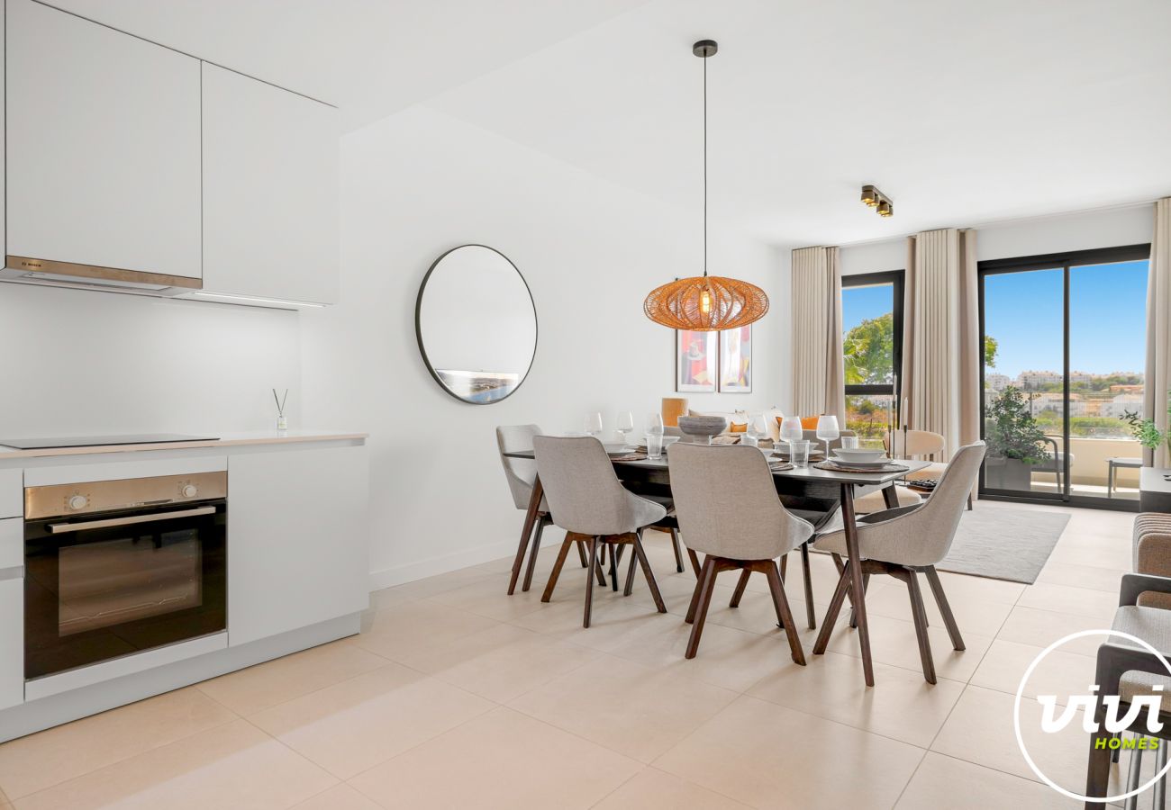 Appartement in Mijas - Eagle View | Terras - Zwembad - Fitnessruimte