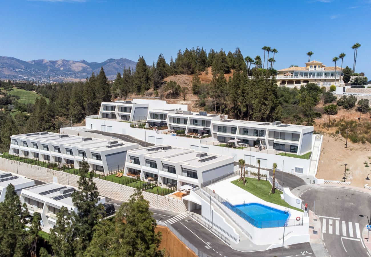 Rijhuis in Mijas - Marisol | Rijtjeshuis met zwembad in Mijas Costa