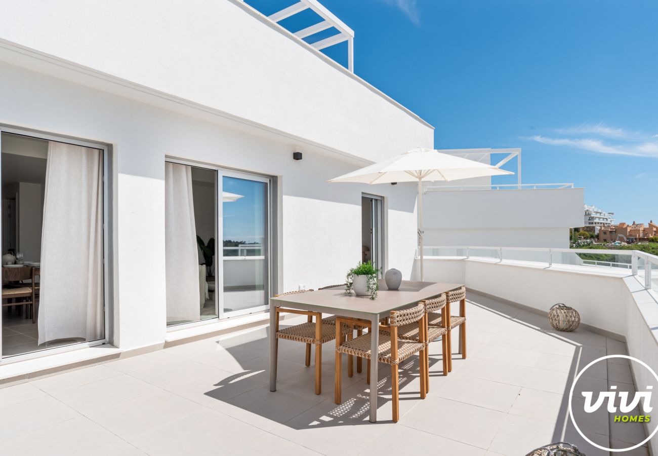 Appartement in Estepona - Penthouse Feliz | met zwembad in Estepona