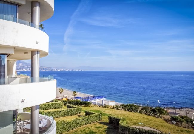 Apartment in Mijas Costa - Waves - Sea view | Pool