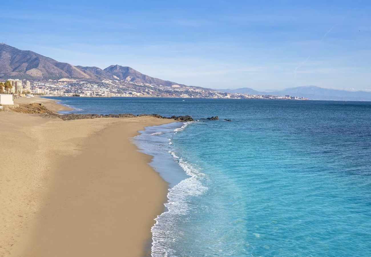 Apartment in Mijas Costa - Revive | Beachfront apartment in Mijas Costa
