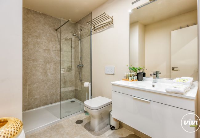 Costa del Sol Mijas Costa holiday apartment Lotus bathroom sink shower luxury interior 