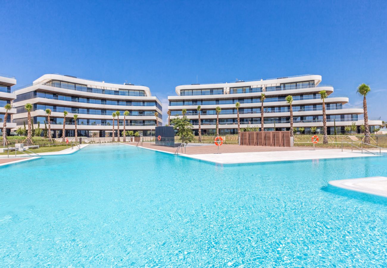 Apartment in Torremolinos - Fari - Frontline|Spa|Gym|Pool