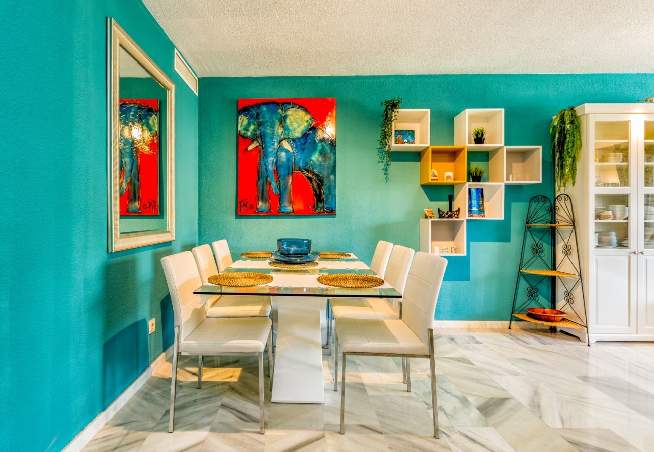 Apartment in Estepona - Casa Flores – Stylish | Close to beach | Garden 