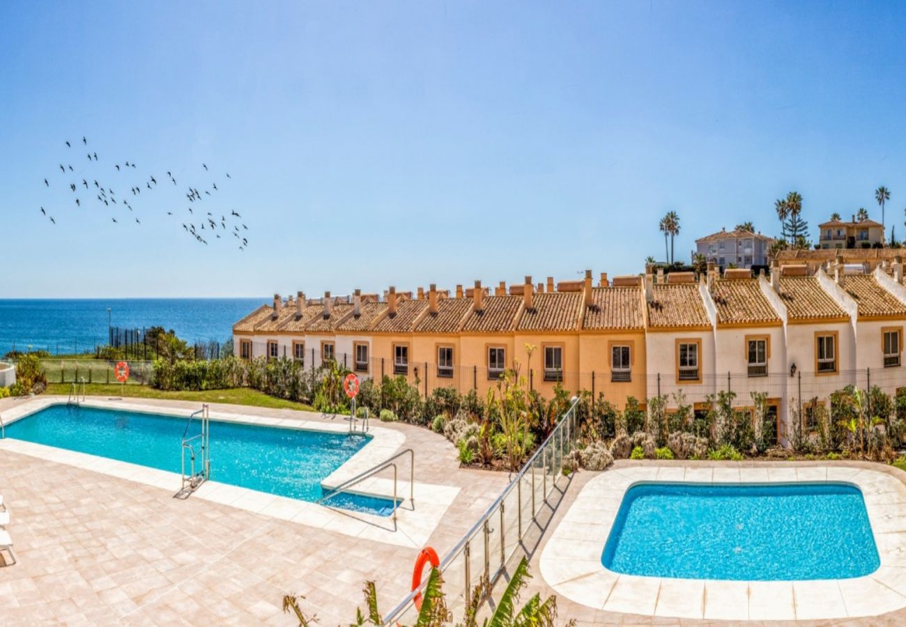 Apartment in Mijas Costa - Mero – Luxury | Beachfront | Sea views