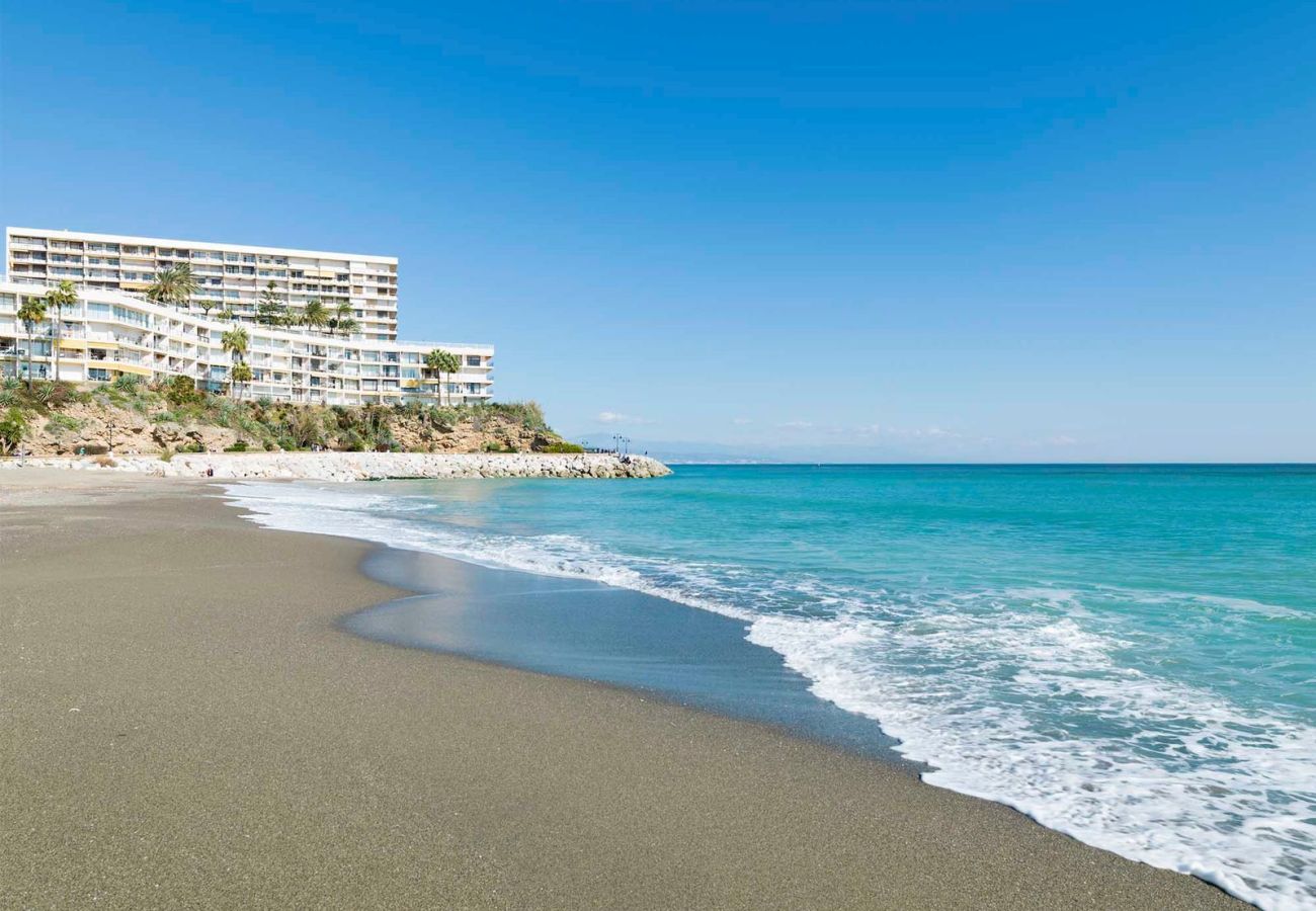 Apartment in Torremolinos - Dalí | Beachfront apartment in Torremolinos