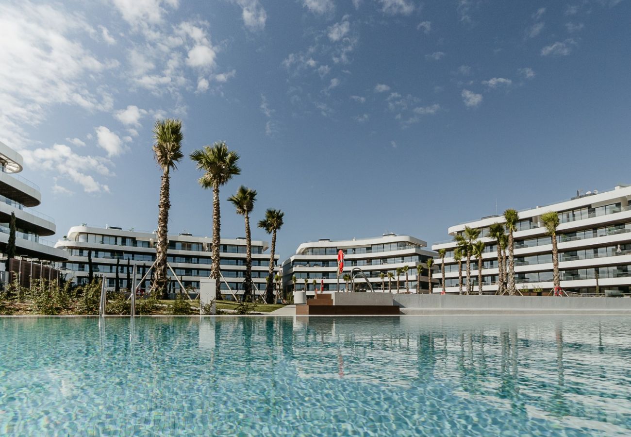 Apartment in Torremolinos - Sunset - Luxury beachfront holiday apartment, Torremolinos