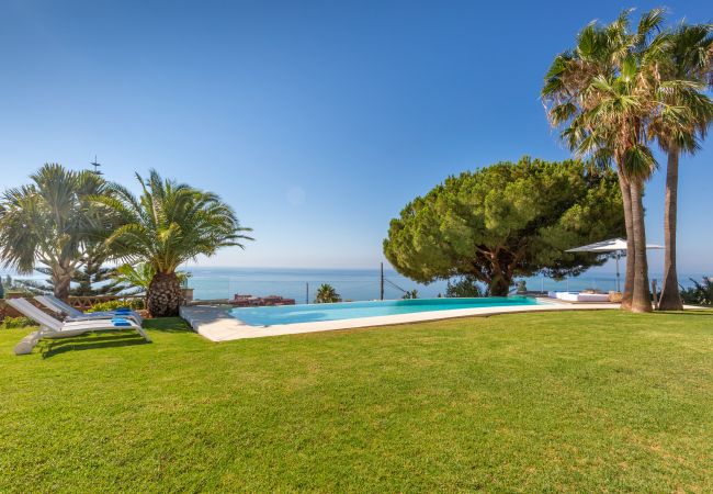 Villa in Benalmádena - Villa del Mar - Sea Views | Privacy | Luxury