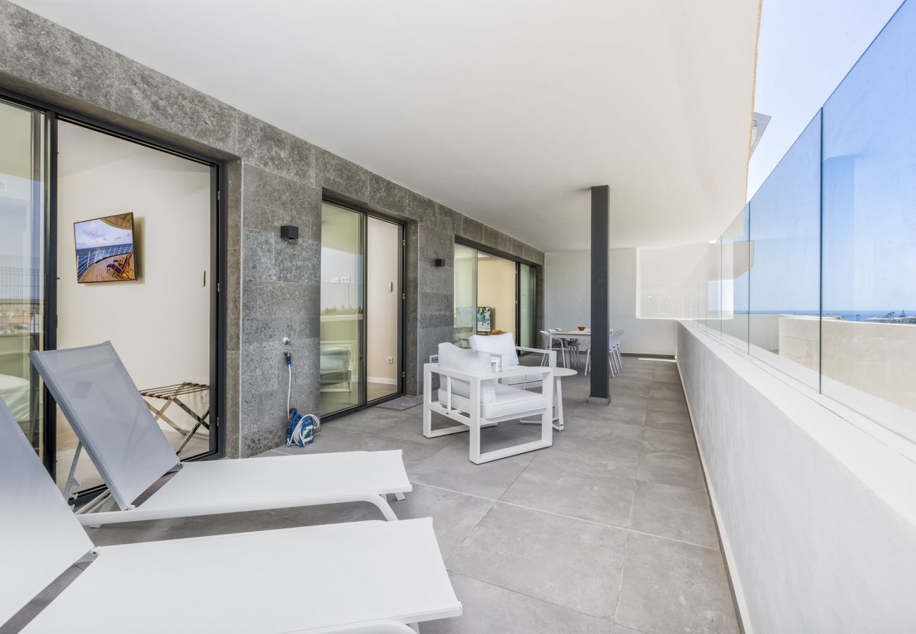 Apartment in Fuengirola - Luca - Luxury beachfront holiday apartment, Fuengirola 