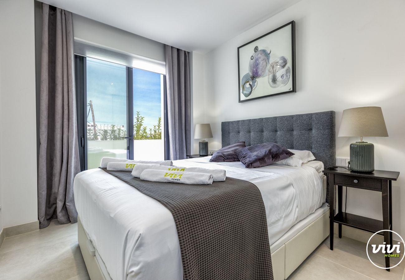 Apartment in Fuengirola - Lady – Luxury Holiday  | BIg Garden | Sunny Terrace