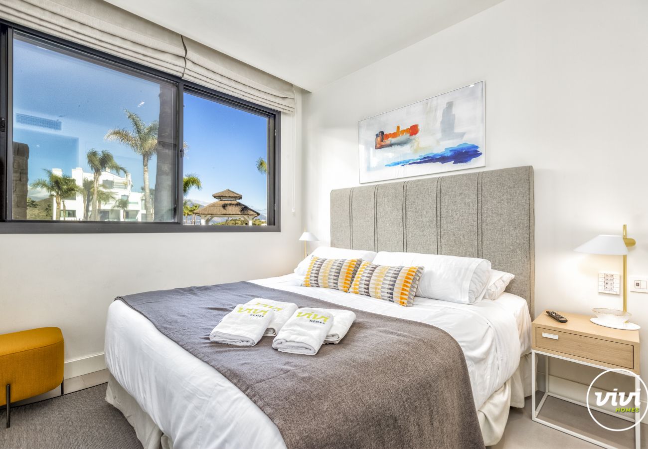Apartment in Mijas Costa - Palmera - Sunny Terrace | Private Pool | Gym | Sauna