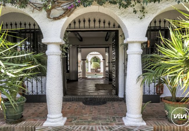 Entrance of the villa, Villa Bella, Holiday home in Marbella