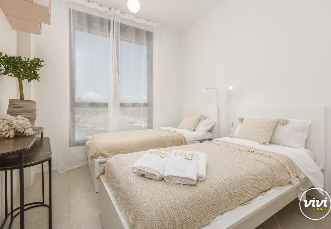 Apartment in Torremolinos - Da Vinci - Pool | Frontline Beach