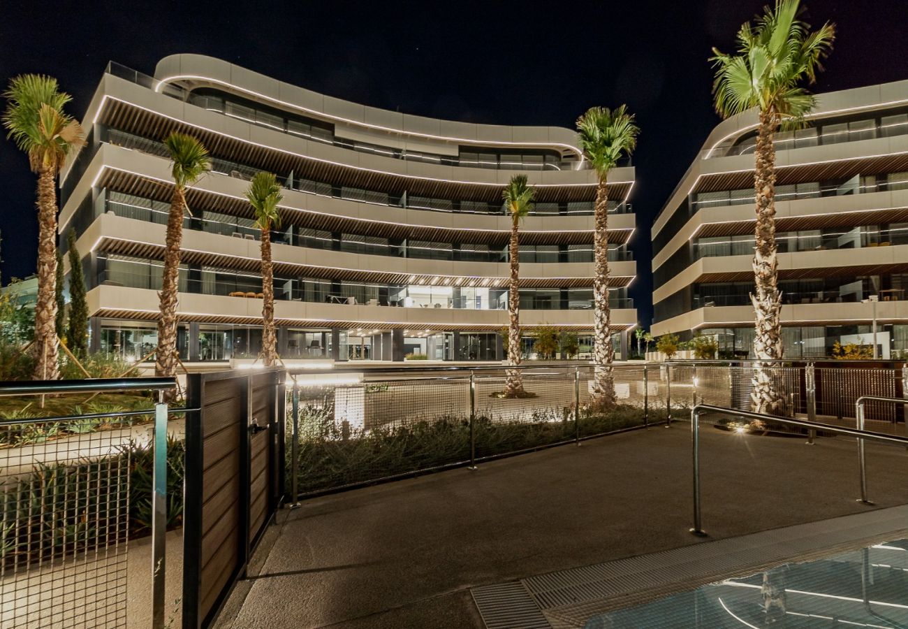 Apartment in Torremolinos - Da Vinci - Pool | Frontline Beach