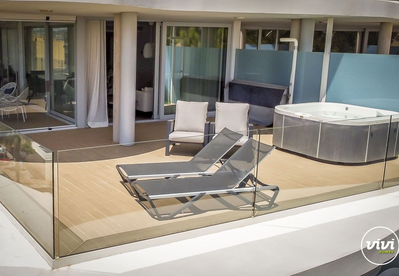 Apartment in Fuengirola - Azul | Apartment with red pool in Fuengirola