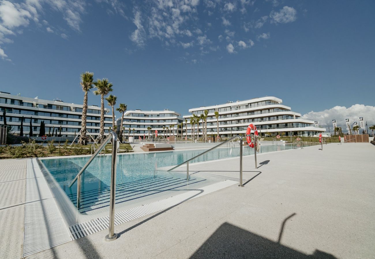 Apartment in Torremolinos - Choco - Private Pool | Beach | Gym | Modern