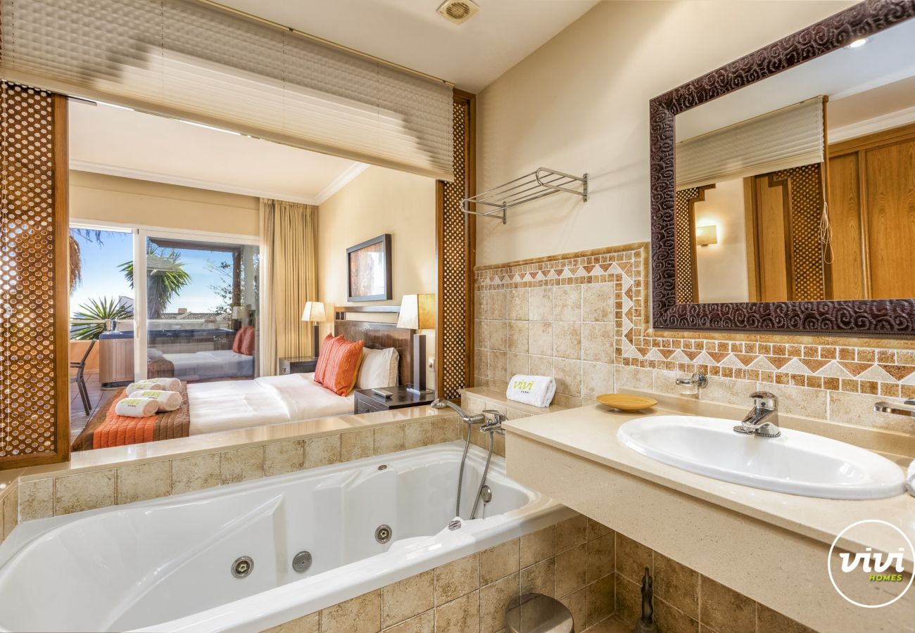 Apartment in Mijas Costa - Olsson | Beachfront apartment with jacuzzi in Mijas costa