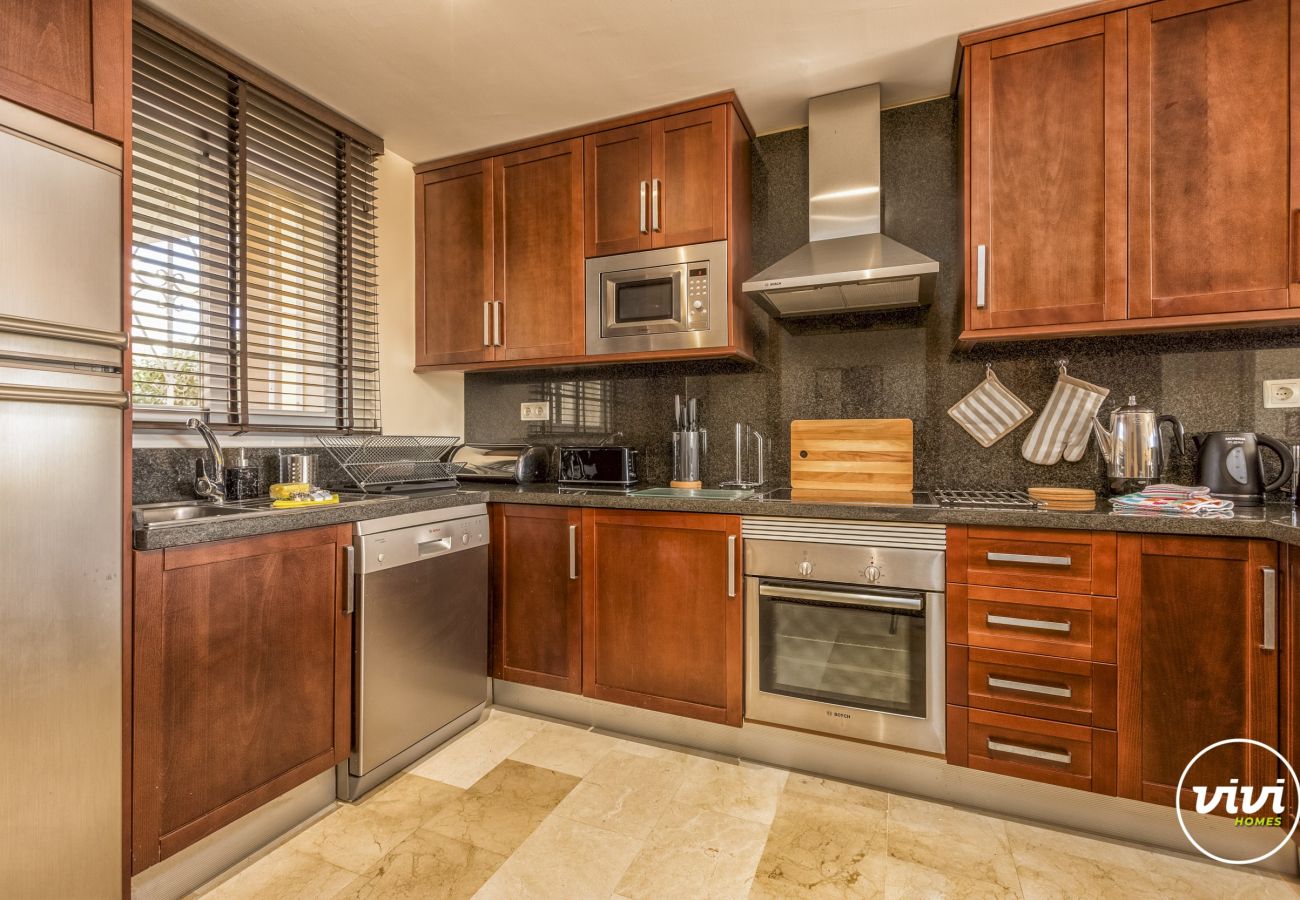 Apartment in Mijas Costa - Olsson | Beachfront apartment with jacuzzi in Mijas costa