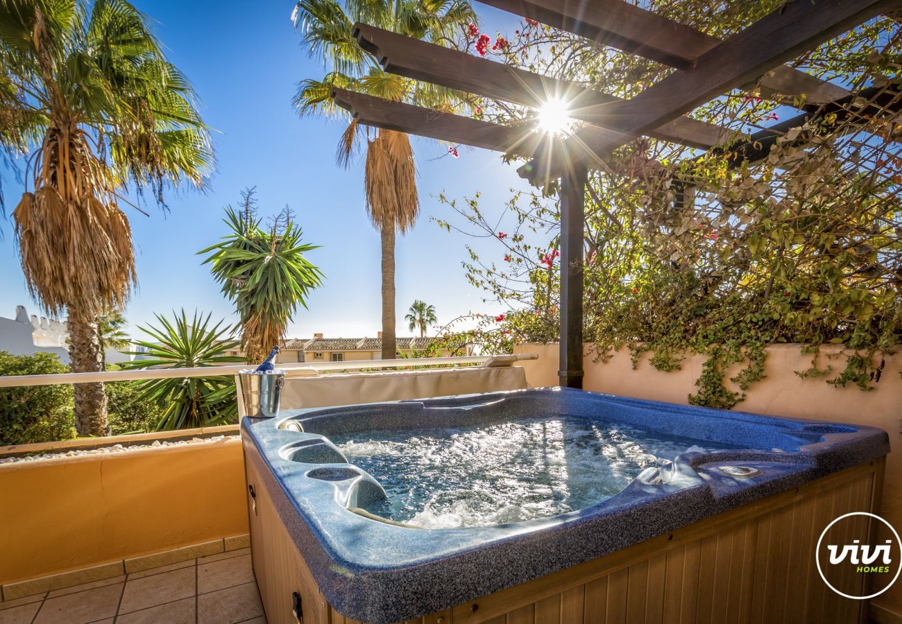 Apartment in Mijas Costa - Olsson | Beachfront apartment with jacuzzi in Mijas costa