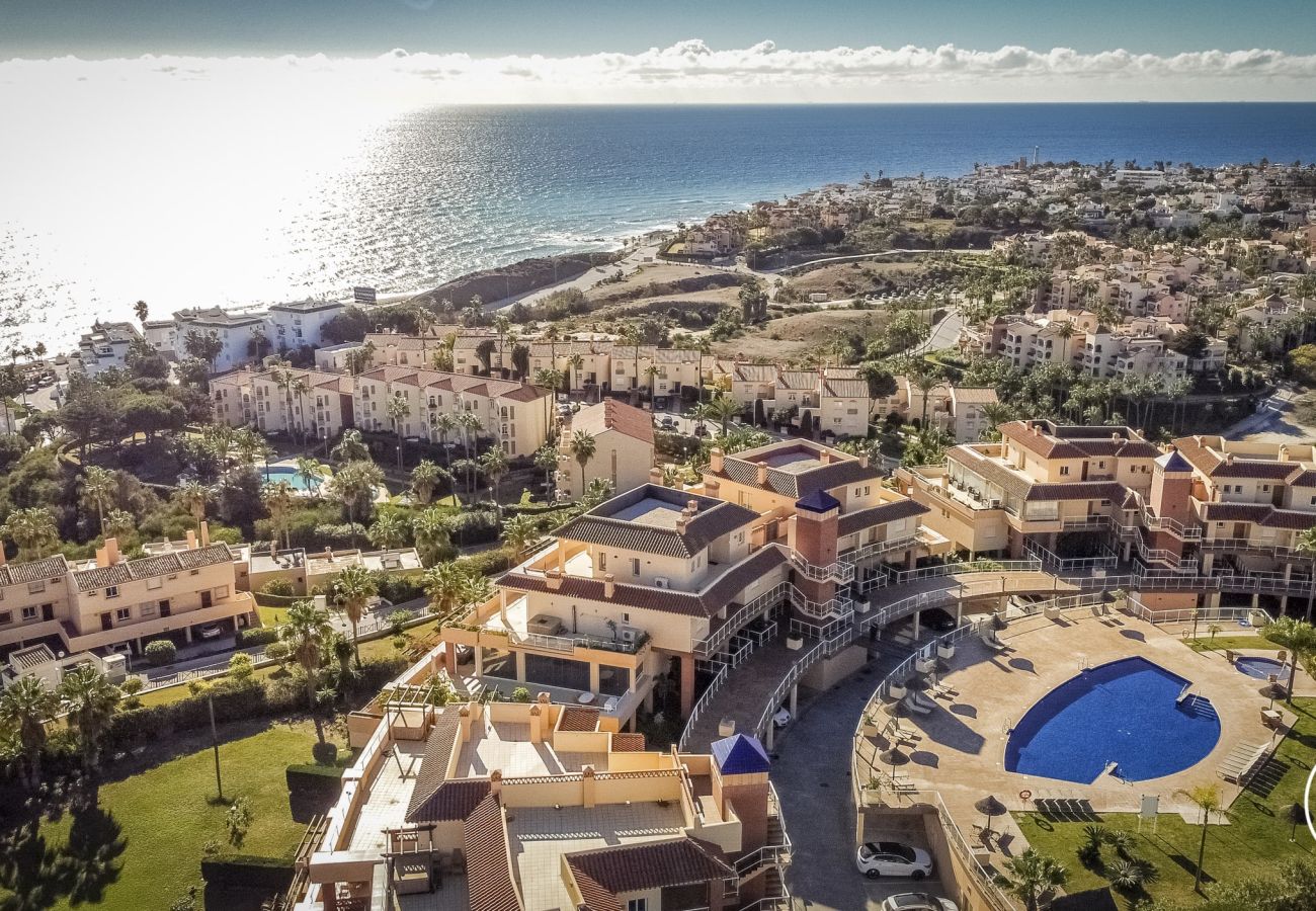 Apartment in Mijas Costa - Olsson | Beachfront apartment with jacuzzi in Mijas costa