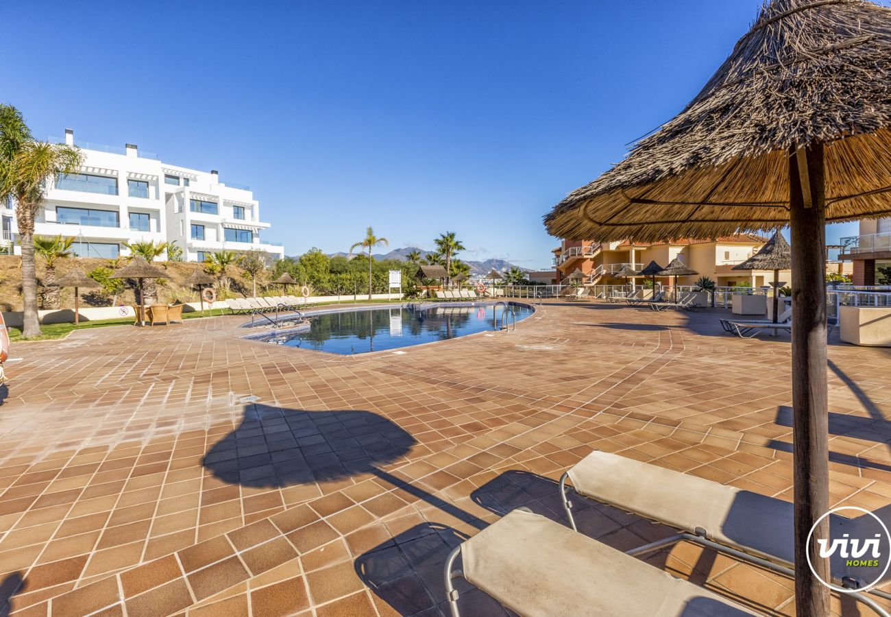 Apartment in Mijas Costa - Olsson | Beachfront apartment with jacuzzi in Mijas costa