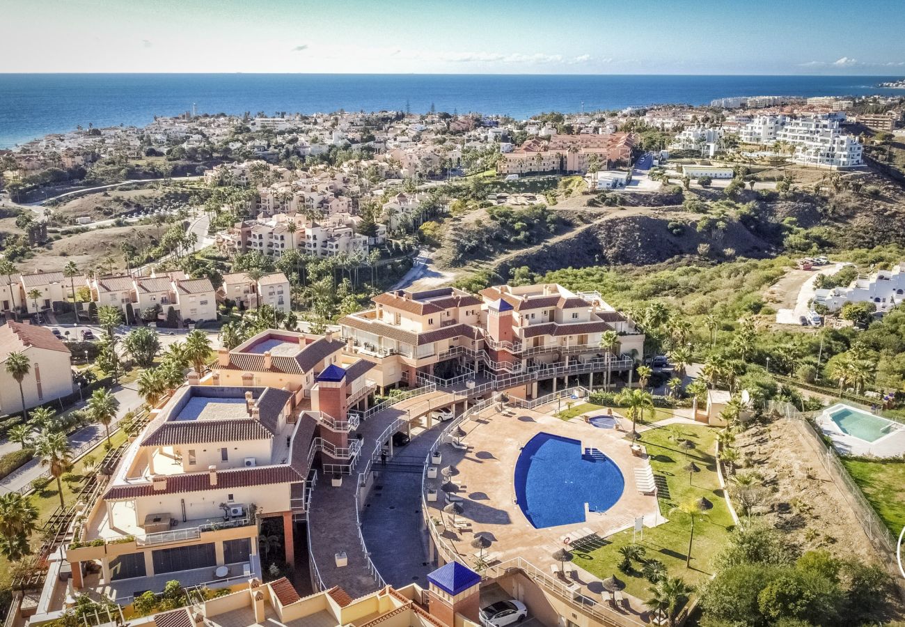 Apartment in Mijas Costa - Olsson | Beachfront apartment with jacuzzi in Mijas costa