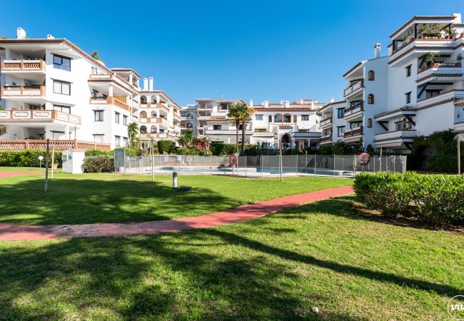 Apartment in Mijas Costa - Robina| Beach | Pool | Garden 