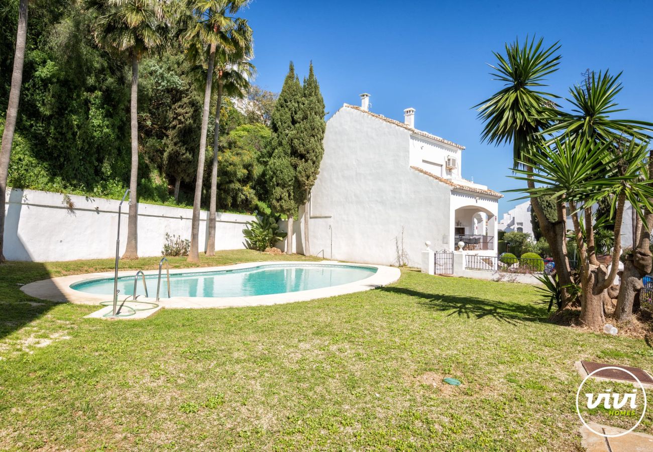 Apartment in Mijas Costa - Delfin | family apartment with pool